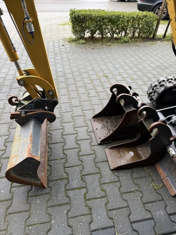 Minibagger del tipo Komatsu PC16R-3HS (2022 / 170 uur), Gebrauchtmaschine en Nijkerk (Imagen 7)