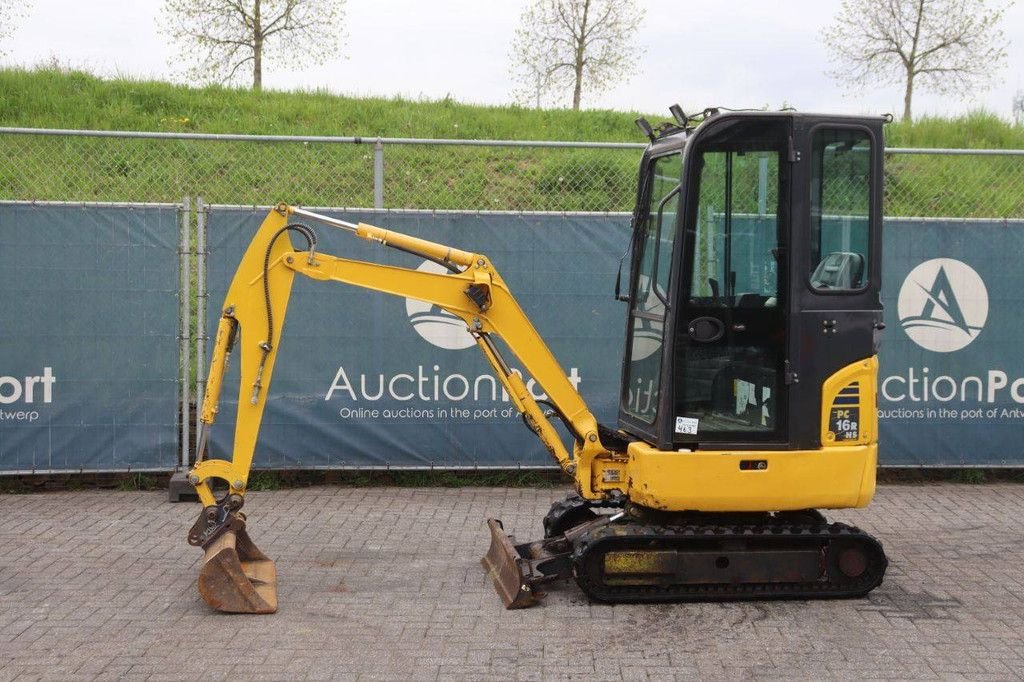 Minibagger типа Komatsu PC16R-HS, Gebrauchtmaschine в Antwerpen (Фотография 1)