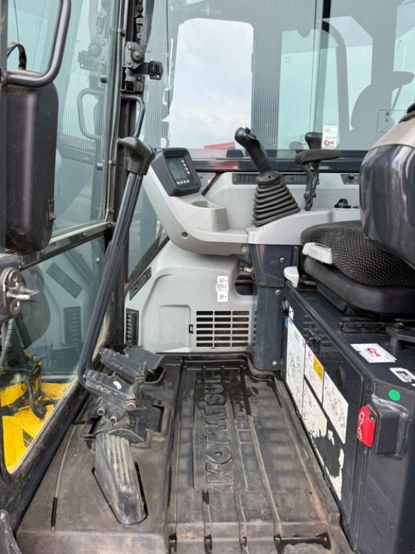 Minibagger des Typs Komatsu PC35MR-5 (Airco/ 2019/ 5.623uur), Gebrauchtmaschine in Nijkerk (Bild 5)