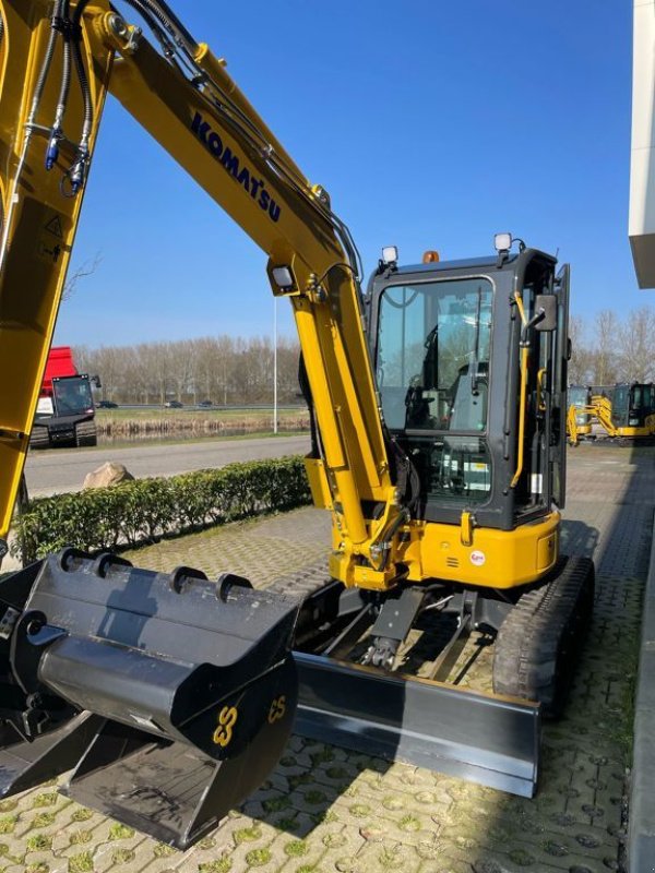 Minibagger des Typs Komatsu PC38MR-5 (nieuwe cabine / bj. 2025), Neumaschine in Nijkerk (Bild 3)