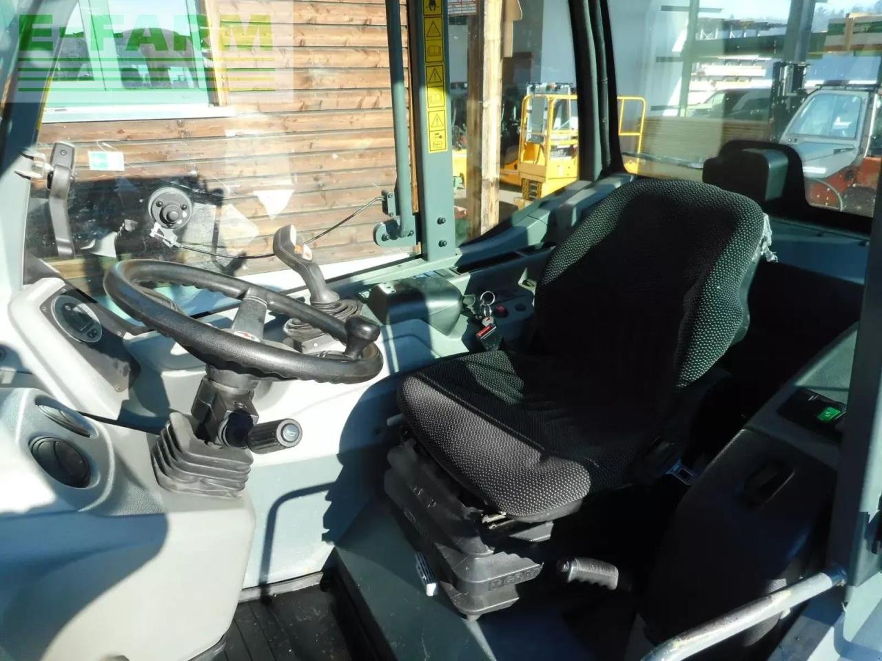 Minibagger van het type Kramer 5075, Gebrauchtmaschine in ST. NIKOLAI/DR. (Foto 24)