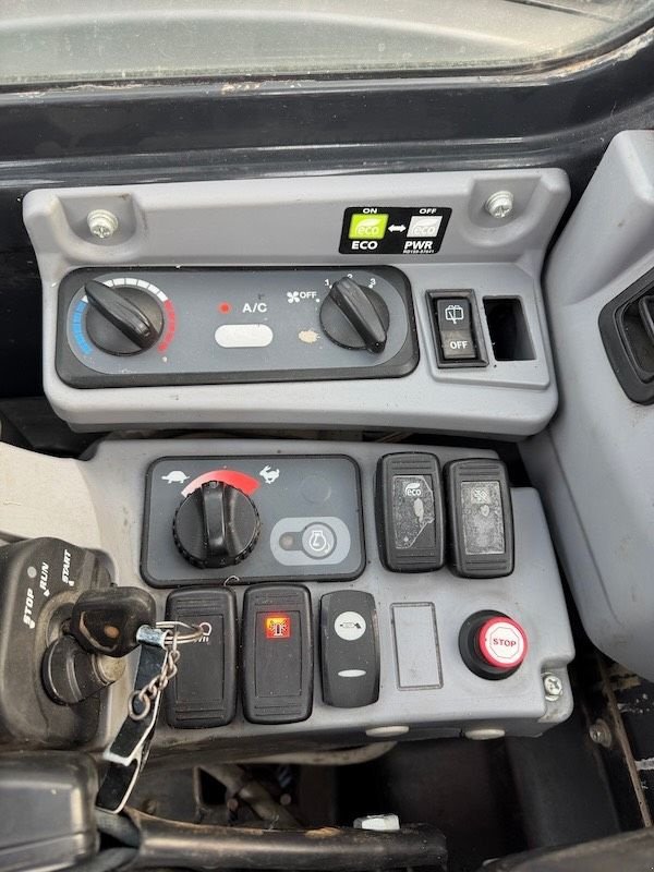 Minibagger типа Kubota KX 042-4, Gebrauchtmaschine в Beveren-Waas Melsele (Фотография 10)