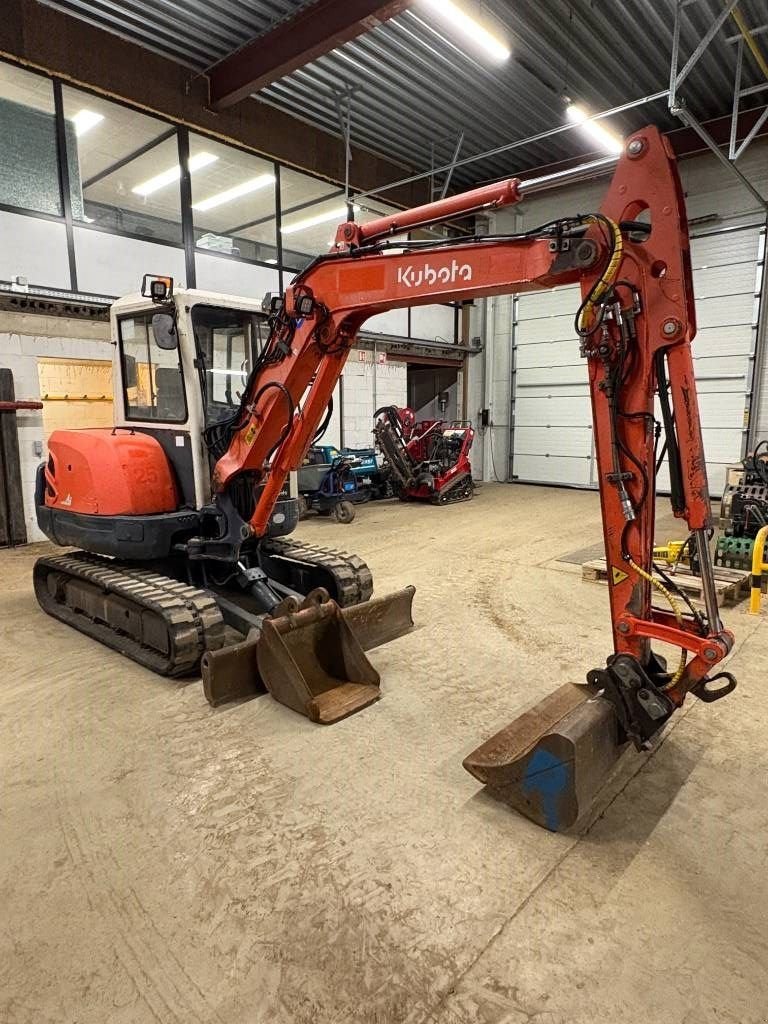 Minibagger типа Kubota KX 121-3, Gebrauchtmaschine в Booischot (Фотография 9)