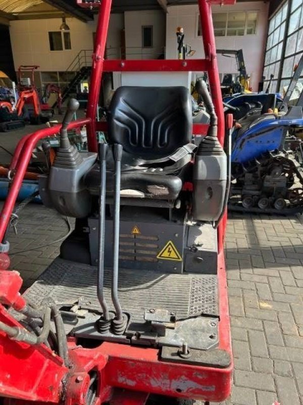 Minibagger a típus Kubota KX 36-2, Gebrauchtmaschine ekkor: Roosendaal (Kép 7)