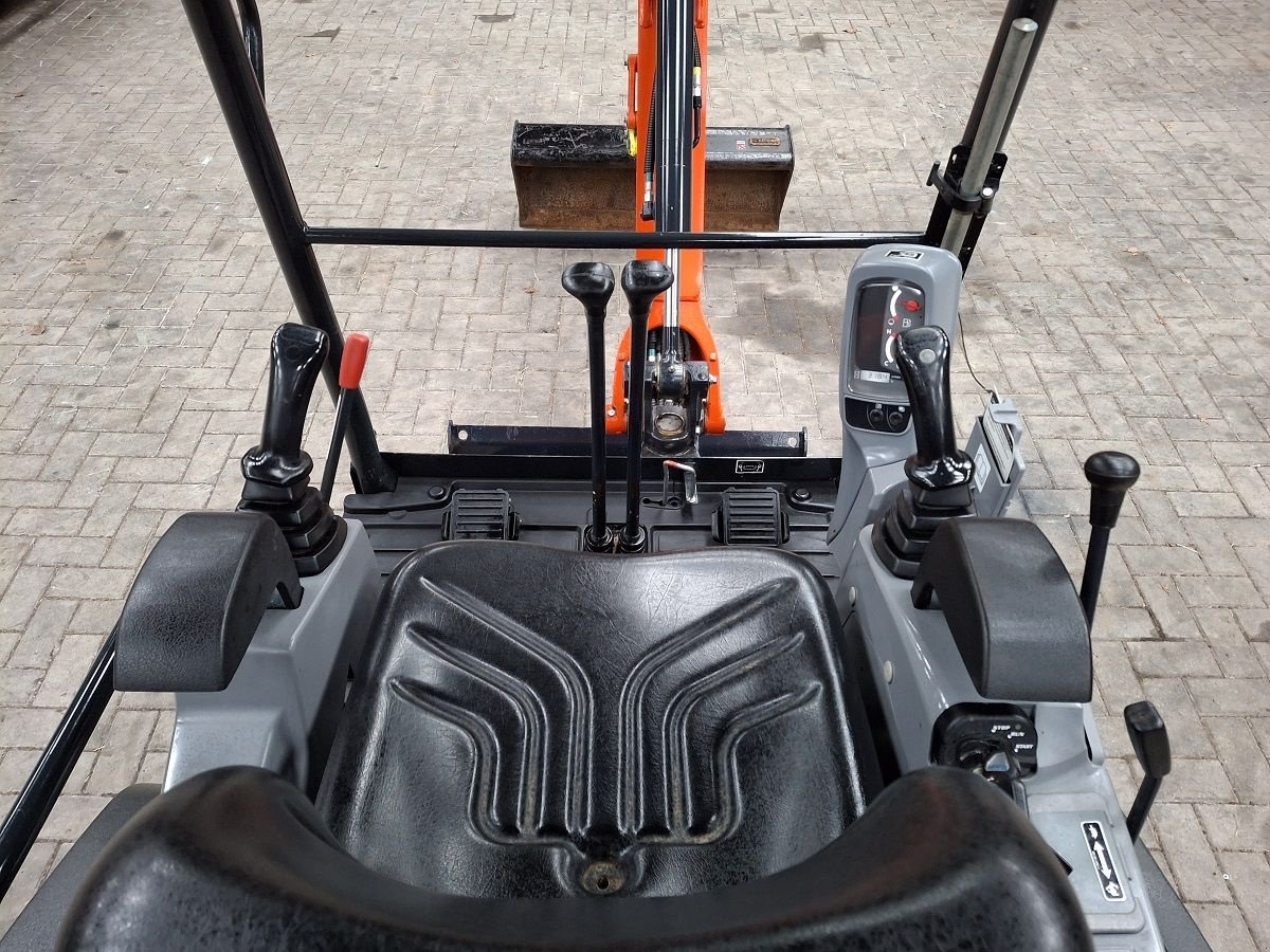 Minibagger типа Kubota KX015-4 Canopy, Gebrauchtmaschine в Donkerbroek (Фотография 10)