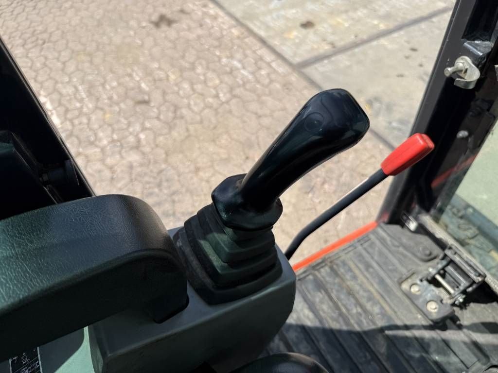 Minibagger des Typs Kubota KX016-4 - Hammer Lines / Quick Coupler, Gebrauchtmaschine in Veldhoven (Bild 11)