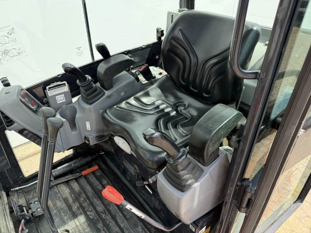 Minibagger des Typs Kubota KX016-4 - Hammer Lines / Quick Coupler, Gebrauchtmaschine in Veldhoven (Bild 9)