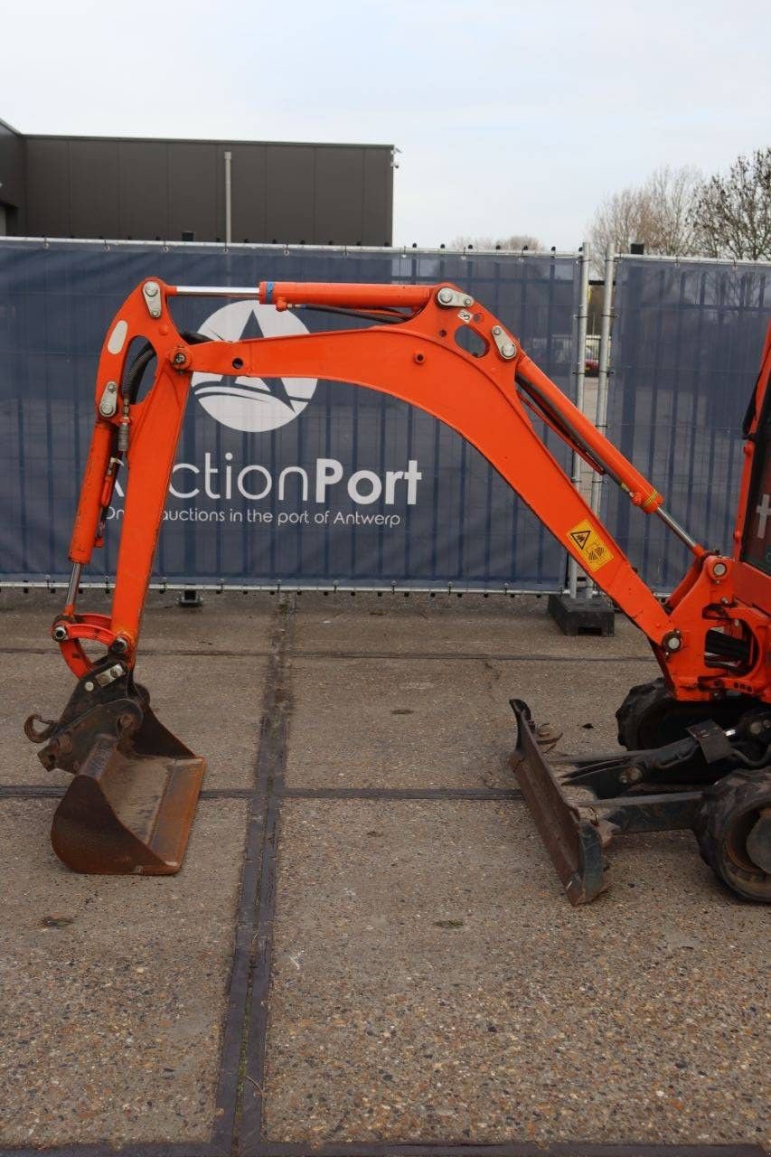 Minibagger типа Kubota KX016-4, Gebrauchtmaschine в Antwerpen (Фотография 11)