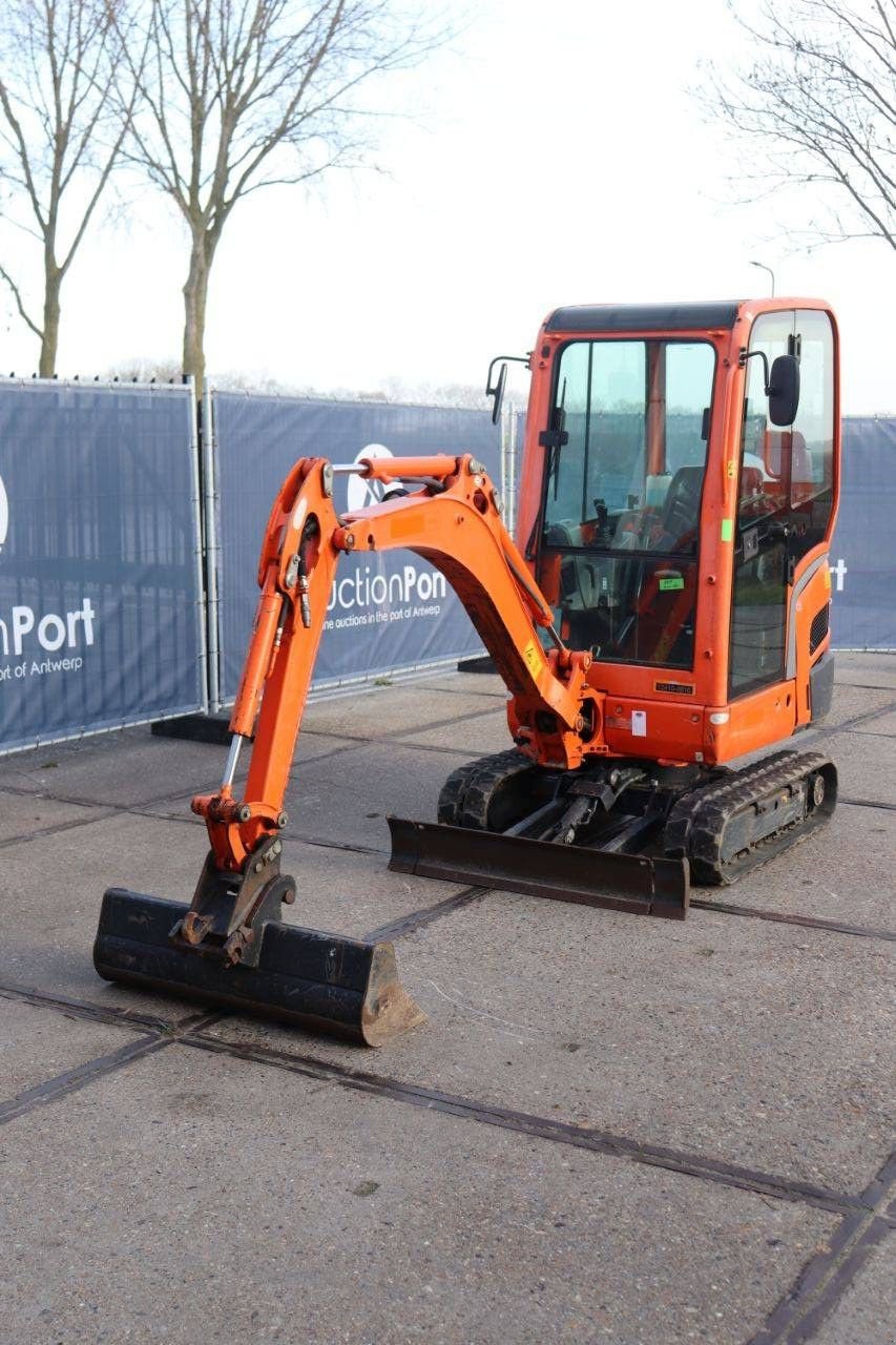 Minibagger типа Kubota KX016-4, Gebrauchtmaschine в Antwerpen (Фотография 10)