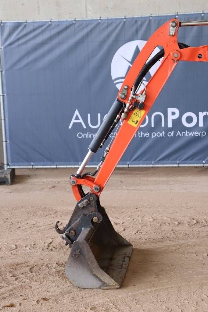 Minibagger типа Kubota KX019-4, Gebrauchtmaschine в Antwerpen (Фотография 11)