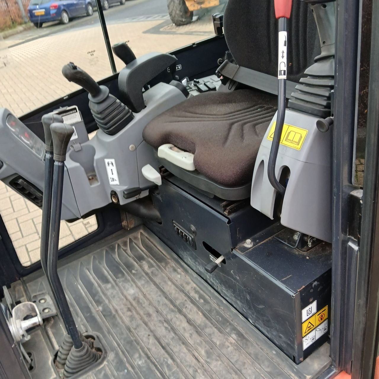 Minibagger del tipo Kubota KX019-4, Gebrauchtmaschine In Alblasserdam (Immagine 5)