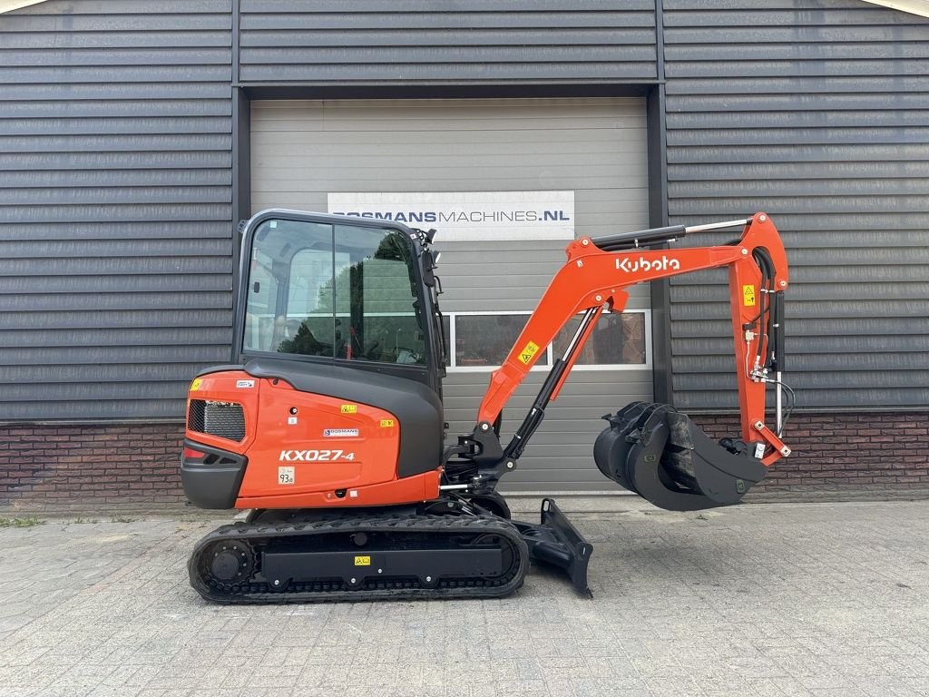 Minibagger van het type Kubota KX027 HI-SPEC minigraver NIEUW incl CW05 + 3 bakken, Neumaschine in Neer (Foto 1)