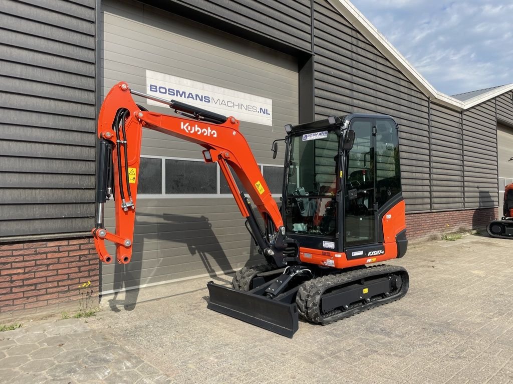 Minibagger des Typs Kubota KX027 KX27 HI-SPEC minigraver NIEUW &euro;599 LEASE, Neumaschine in Neer (Bild 3)