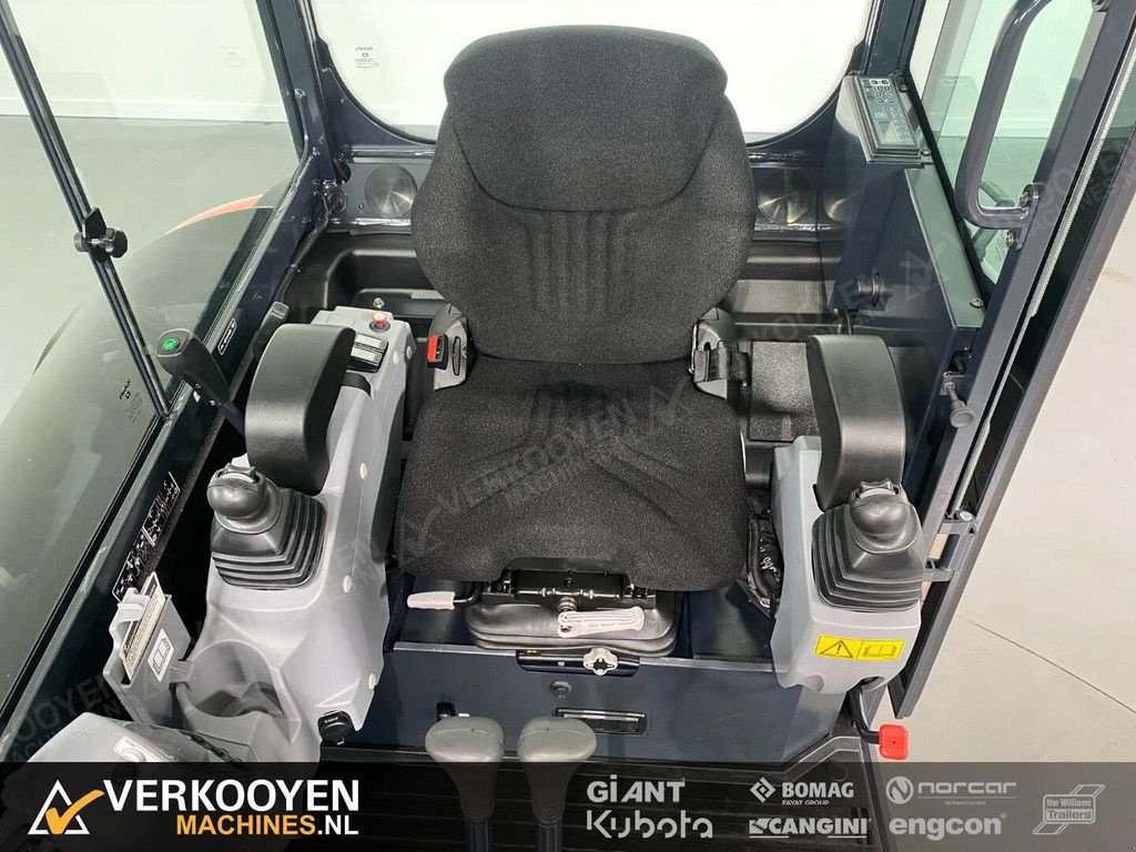 Minibagger des Typs Kubota KX030-4 Hi Spec Minigraver, Neumaschine in Vessem (Bild 11)