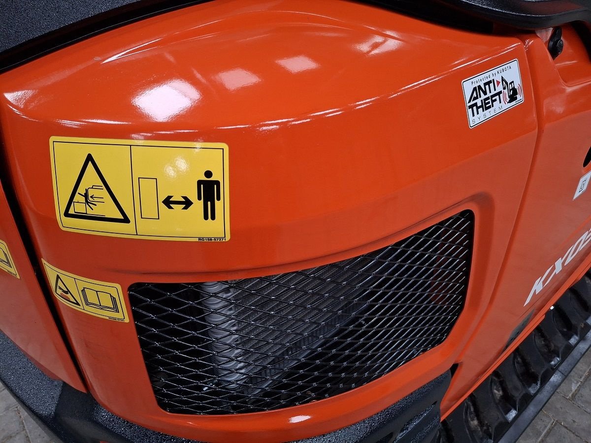 Minibagger del tipo Kubota KX030-4 HI, Neumaschine In Donkerbroek (Immagine 5)