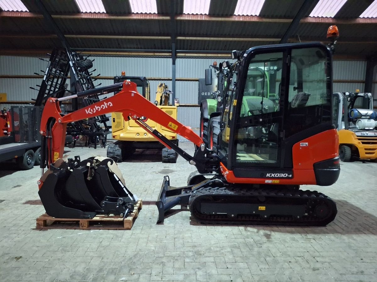 Minibagger от тип Kubota KX030-4 HI, Neumaschine в Donkerbroek (Снимка 2)