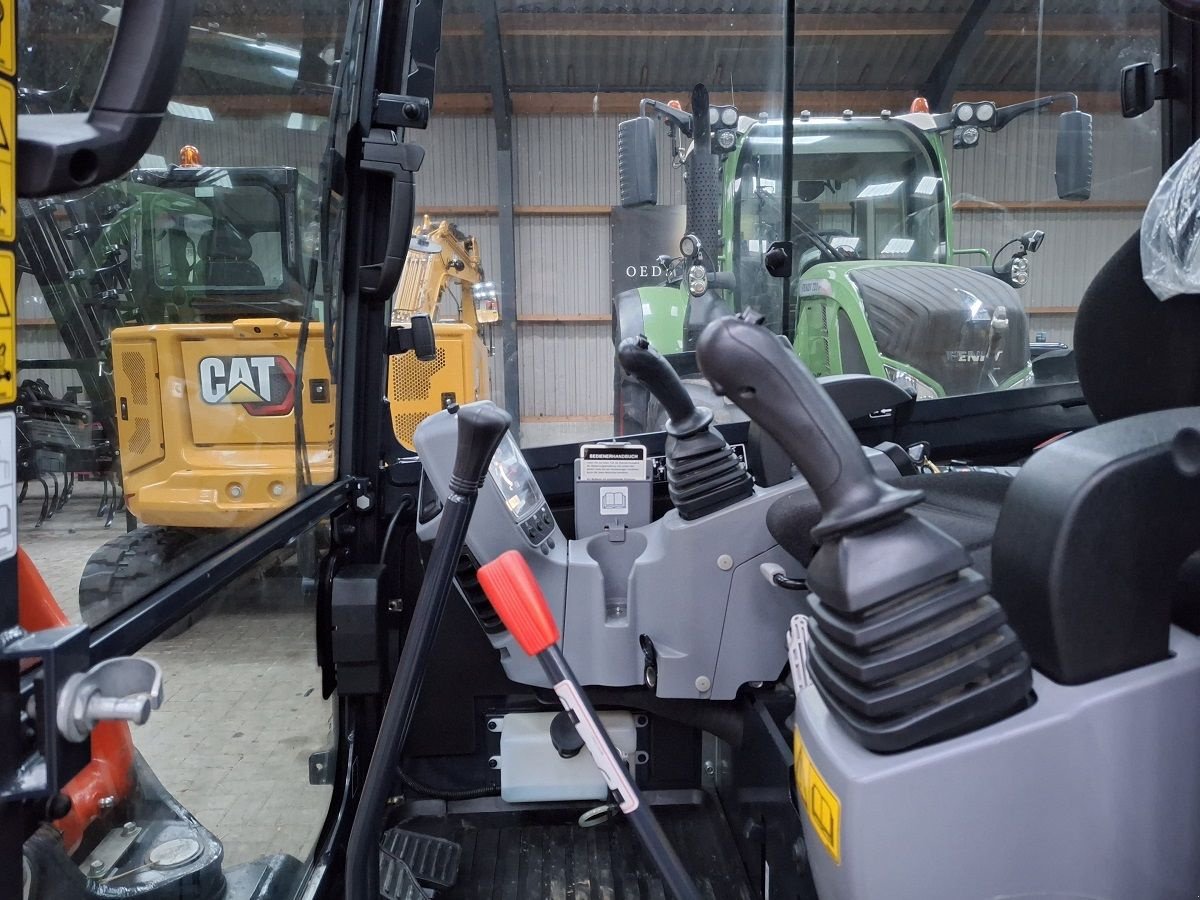 Minibagger от тип Kubota KX030-4 HI, Neumaschine в Donkerbroek (Снимка 5)