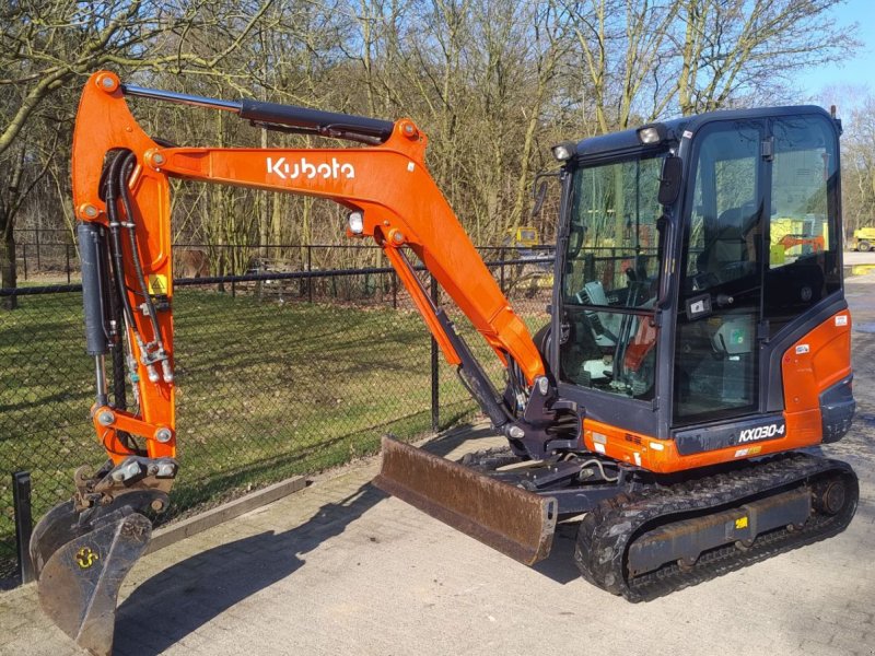 Kubota Kx030-4, Gebrauchtmaschine, Baujahr: 2019, Betriebsstunden / Hektar: 2900 (Bild 1) Minibagger des Typs Kubota Kx030-4, Gebrauchtmaschine in Veldhoven (Bild 1)