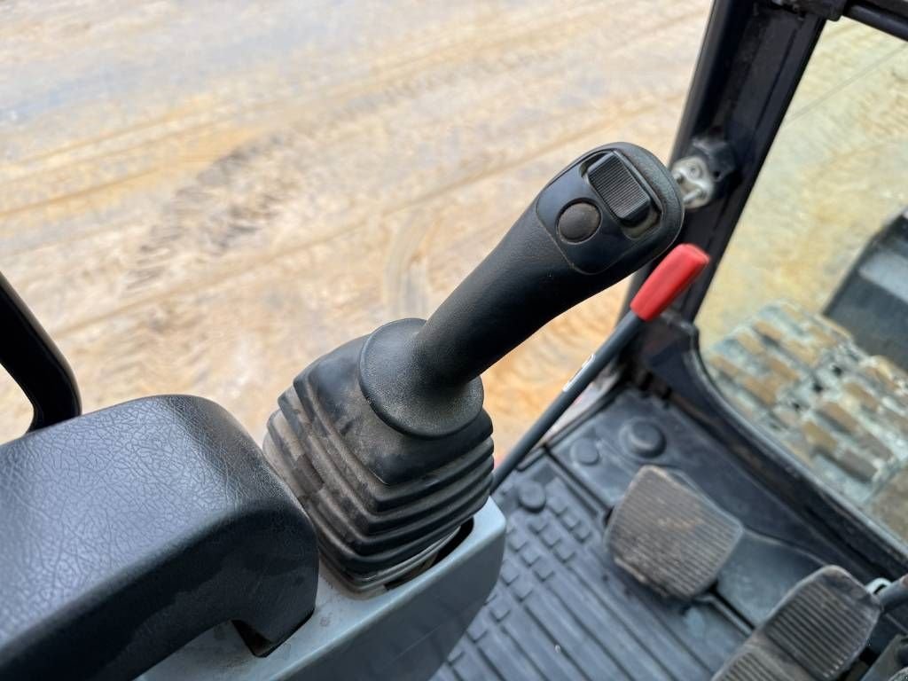 Minibagger del tipo Kubota KX080-4a - Automatic Greasing / Hammer Lines, Gebrauchtmaschine en Veldhoven (Imagen 10)