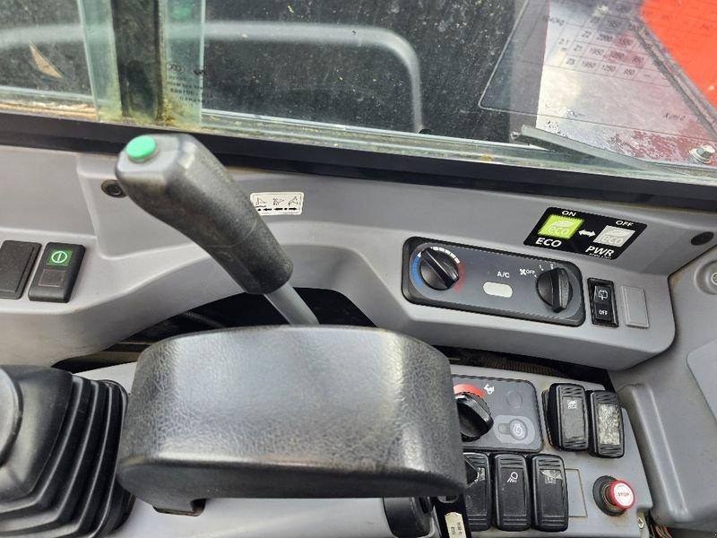 Minibagger типа Kubota KX080-4A, Gebrauchtmaschine в Gabersdorf (Фотография 12)