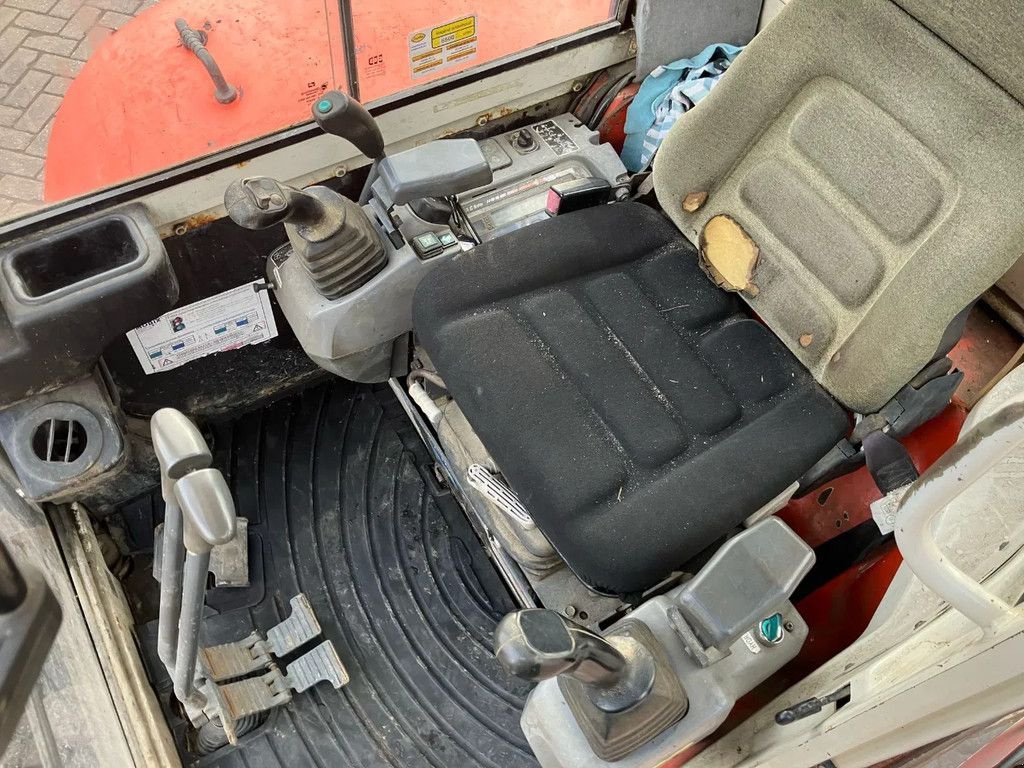 Minibagger des Typs Kubota KX121-3a, Gebrauchtmaschine in Barneveld (Bild 6)