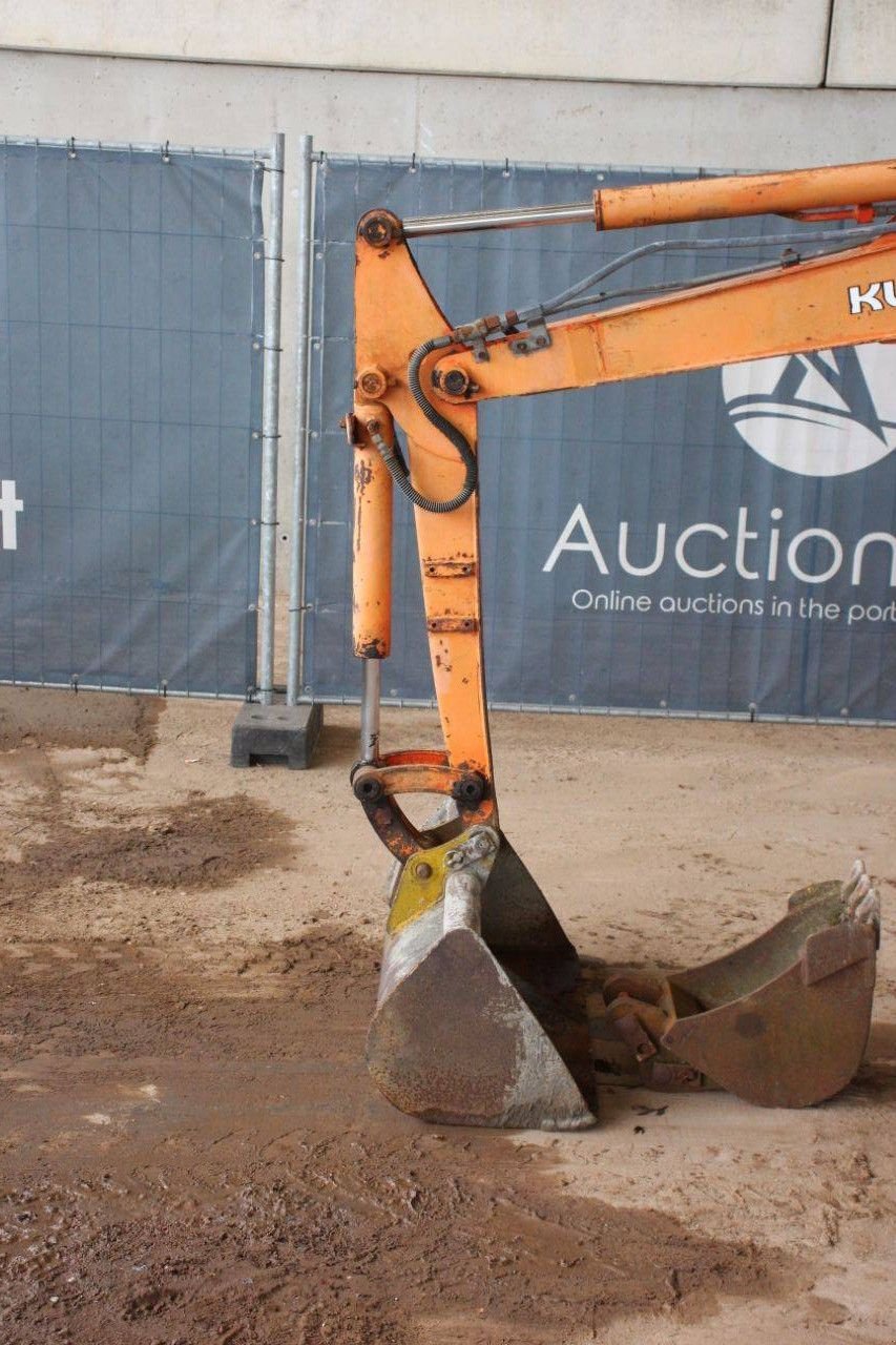 Minibagger des Typs Kubota KX61-2, Gebrauchtmaschine in Antwerpen (Bild 11)