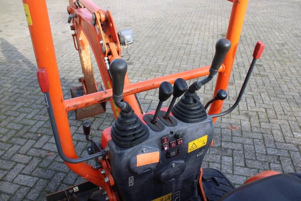 Minibagger типа Kubota U 10-3, Gebrauchtmaschine в Rucphen (Фотография 8)