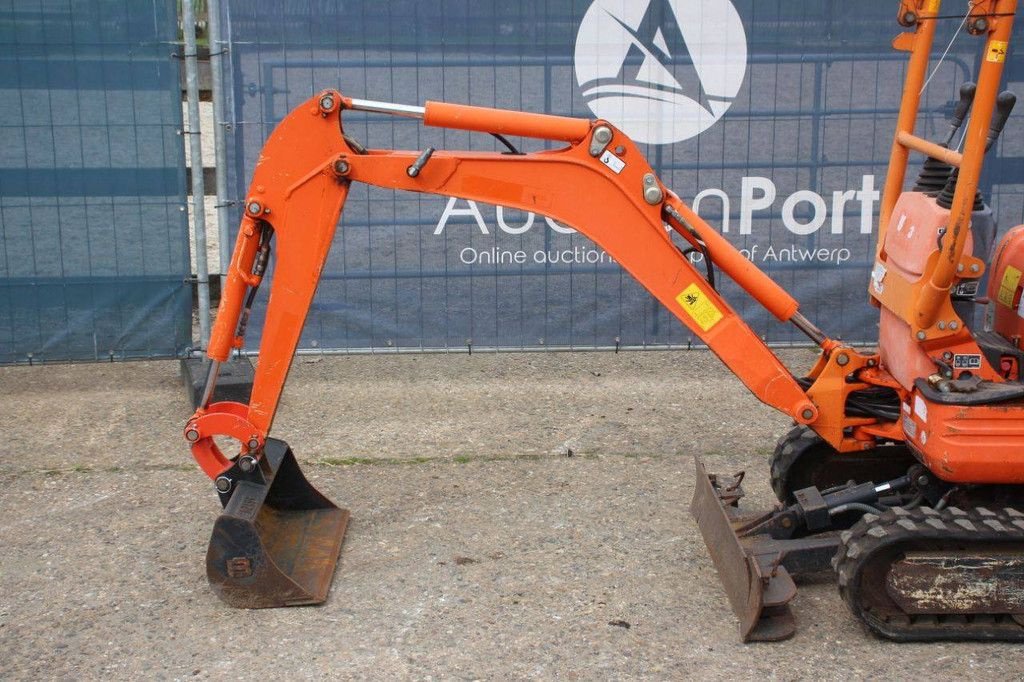 Minibagger des Typs Kubota U10-3, Gebrauchtmaschine in Antwerpen (Bild 10)