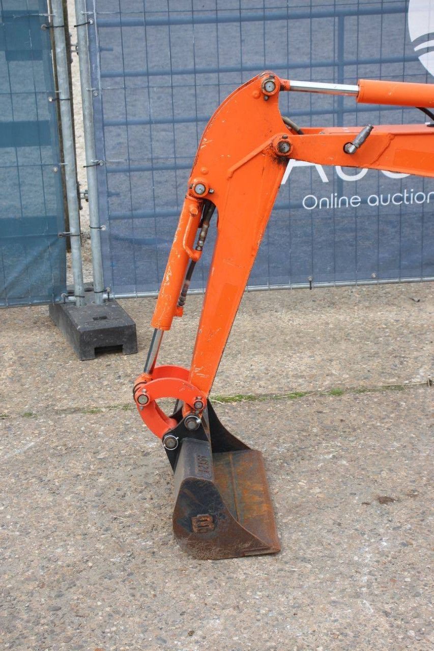 Minibagger des Typs Kubota U10-3, Gebrauchtmaschine in Antwerpen (Bild 11)
