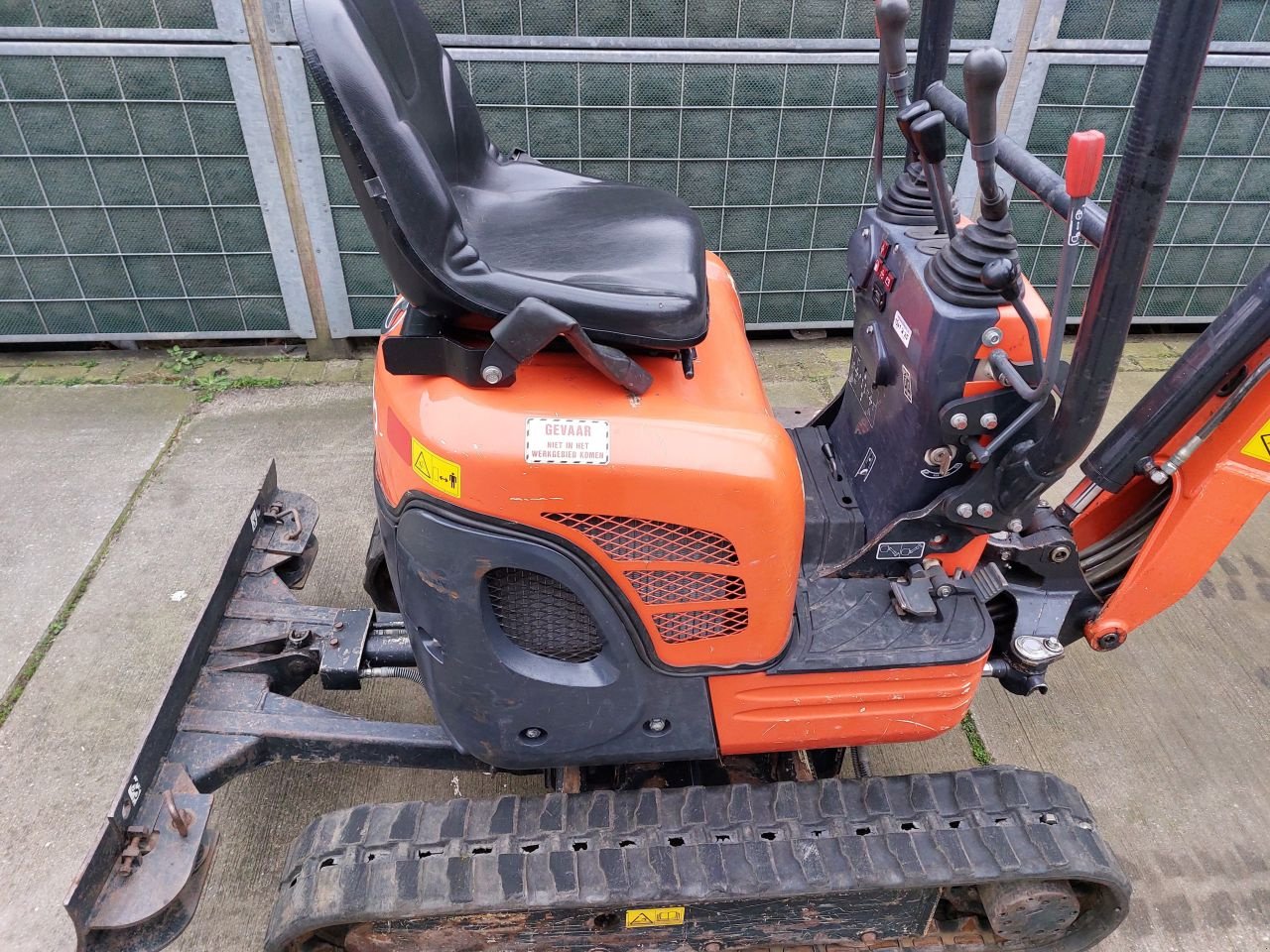 Minibagger a típus Kubota U10-3, Gebrauchtmaschine ekkor: Ouderkerk aan den IJssel (Kép 5)