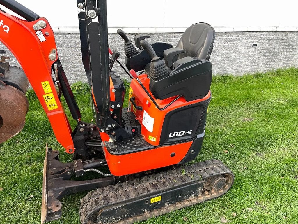 Minibagger типа Kubota U10-5 minigraver graafmachine 368 uur!, Gebrauchtmaschine в Kwintsheul (Фотография 2)