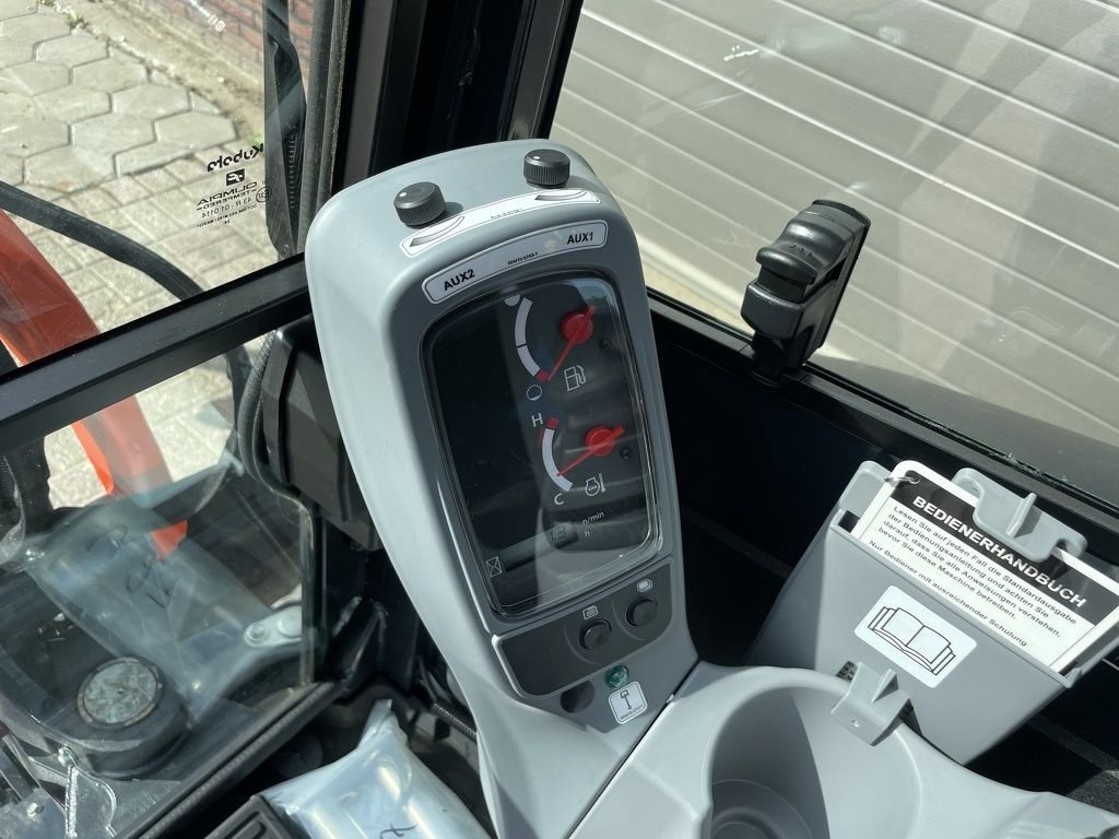 Minibagger des Typs Kubota U27 hi-spec minigraver NIEUW &euro;580 LEASE, Neumaschine in Neer (Bild 11)