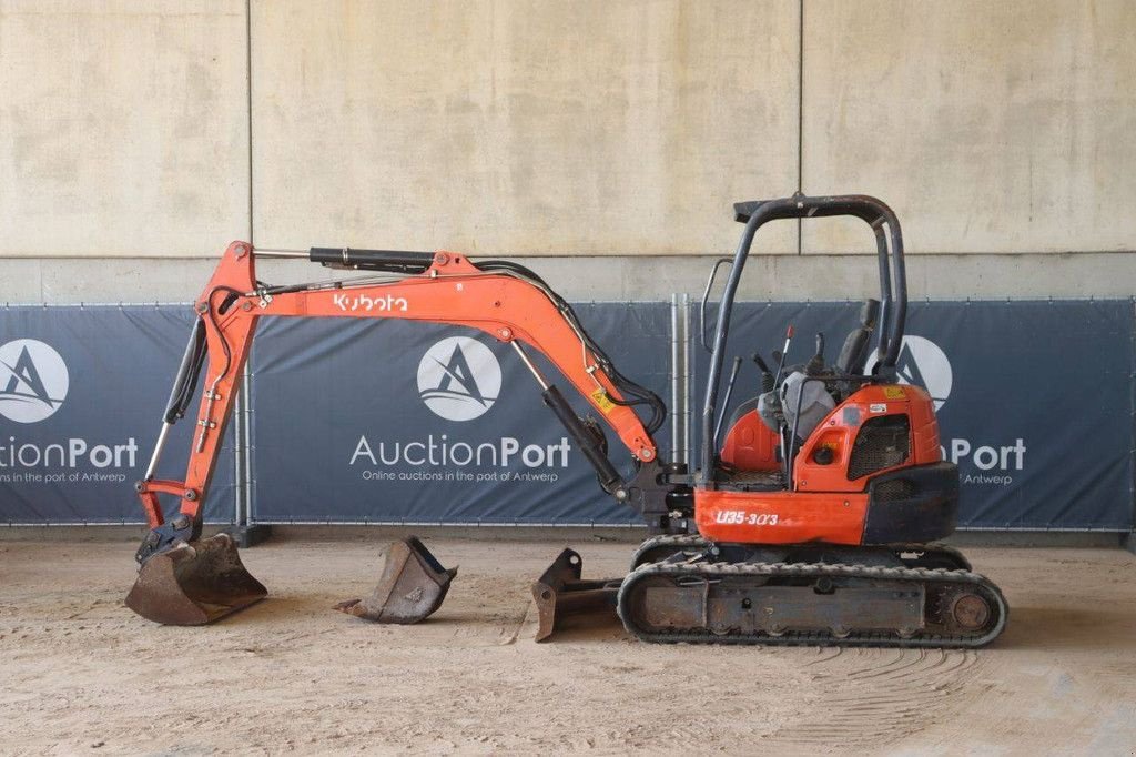 Minibagger del tipo Kubota U35-3a3, Gebrauchtmaschine In Antwerpen (Immagine 2)