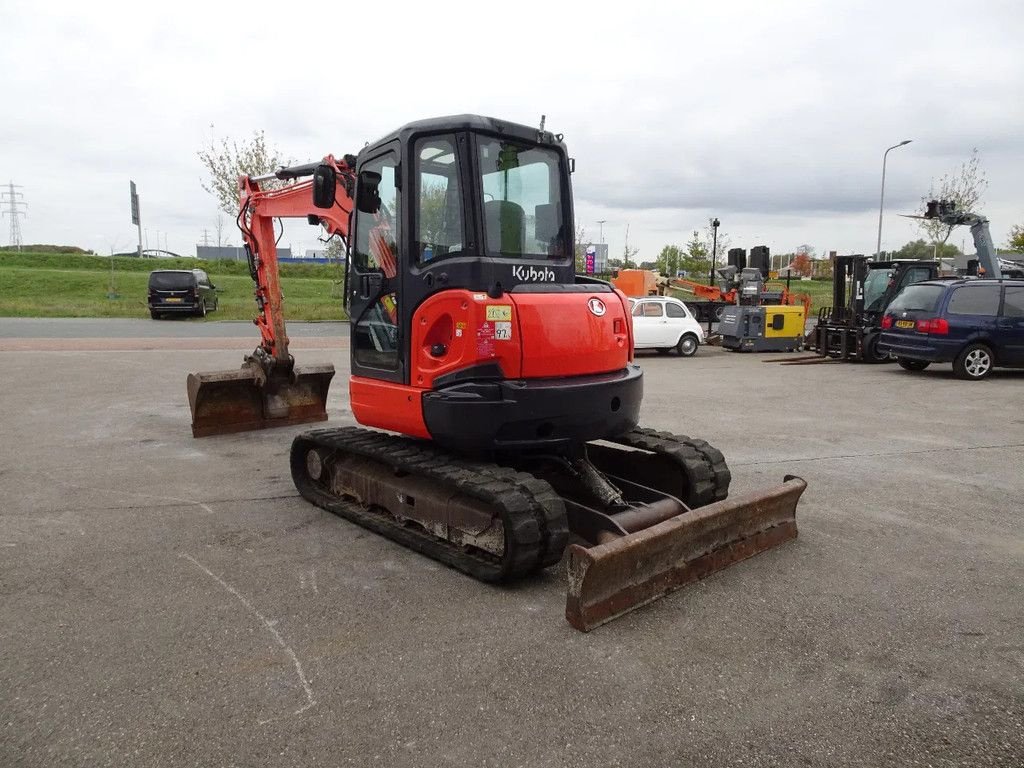 Minibagger des Typs Kubota U55-4, Gebrauchtmaschine in Zutphen (Bild 4)