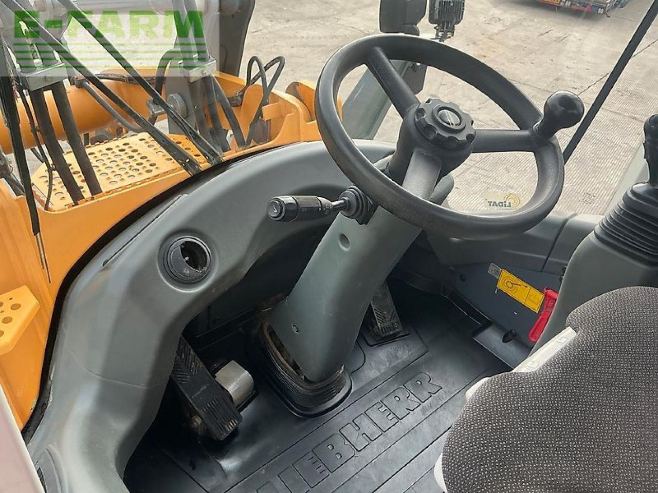 Minibagger от тип Liebherr l538 loading shovel (st25866), Gebrauchtmaschine в SHAFTESBURY (Снимка 21)