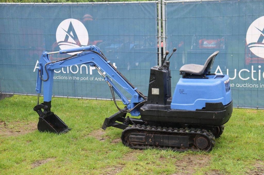 Minibagger типа Mitsubishi ME085, Gebrauchtmaschine в Antwerpen (Фотография 3)