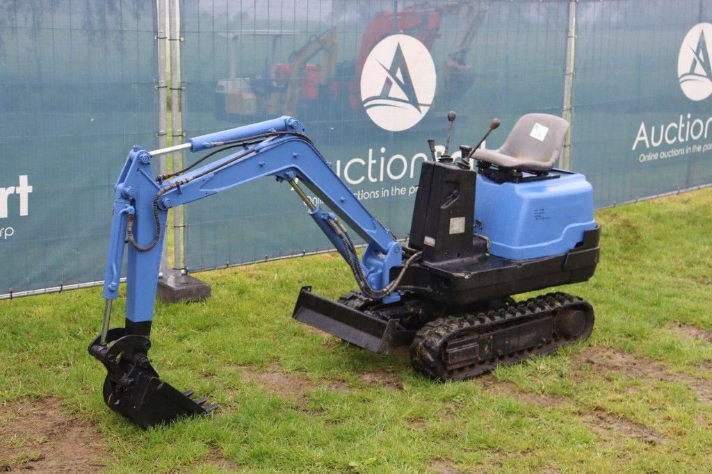 Minibagger типа Mitsubishi ME085, Gebrauchtmaschine в Antwerpen (Фотография 10)