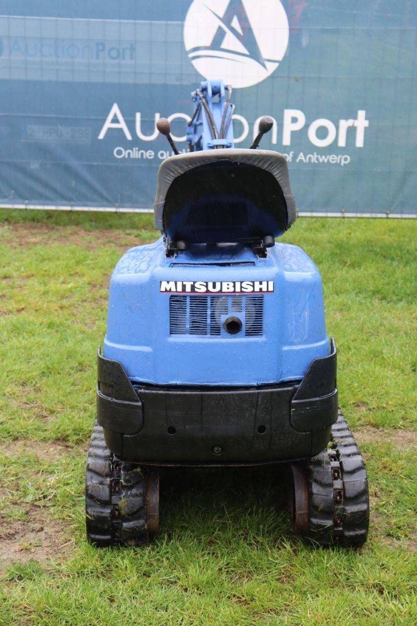 Minibagger типа Mitsubishi ME085, Gebrauchtmaschine в Antwerpen (Фотография 5)