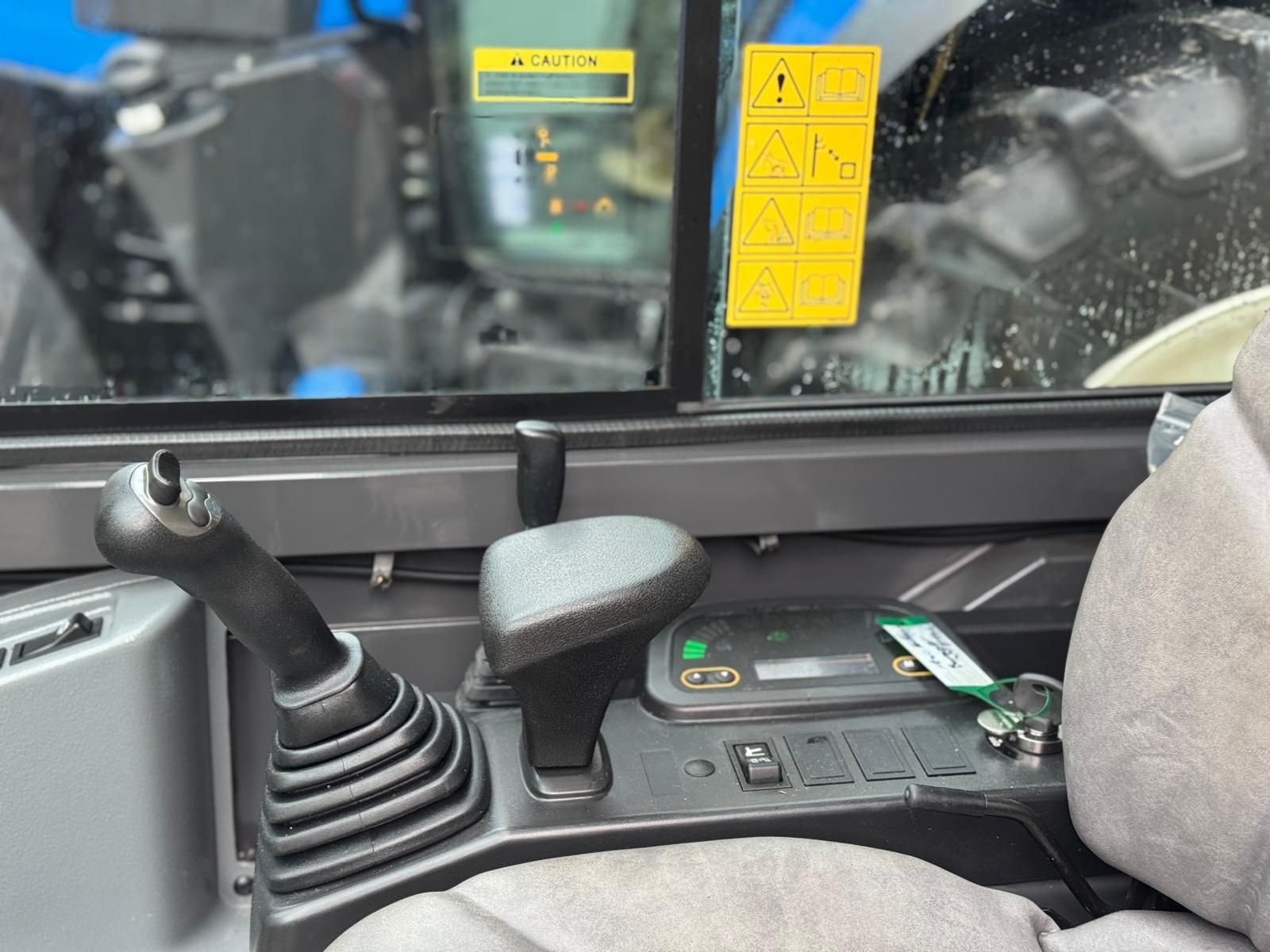 Minibagger Türe ait New Holland E 19C Minibagger, Neumaschine içinde Burgkirchen (resim 5)