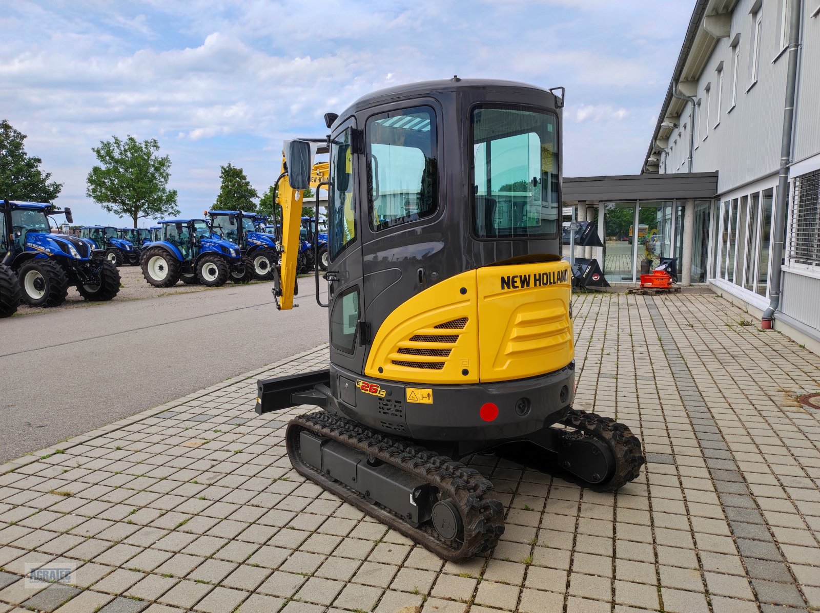 Minibagger a típus New Holland E 26 C, Neumaschine ekkor: Salching bei Straubing (Kép 8)