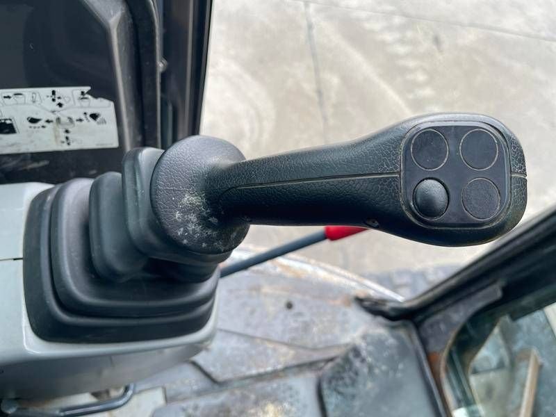 Minibagger от тип New Holland E 50 B SR, Gebrauchtmaschine в Waregem (Снимка 2)