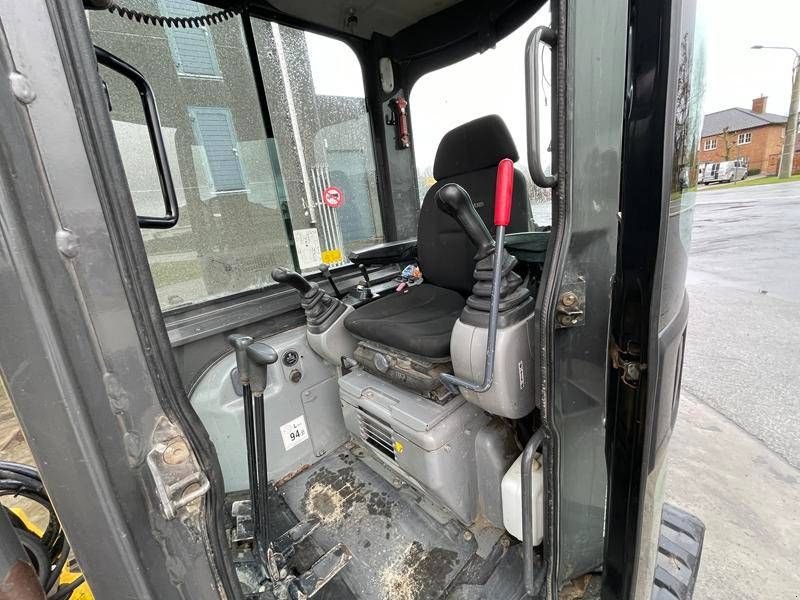 Minibagger от тип New Holland E 50 B SR, Gebrauchtmaschine в Waregem (Снимка 10)