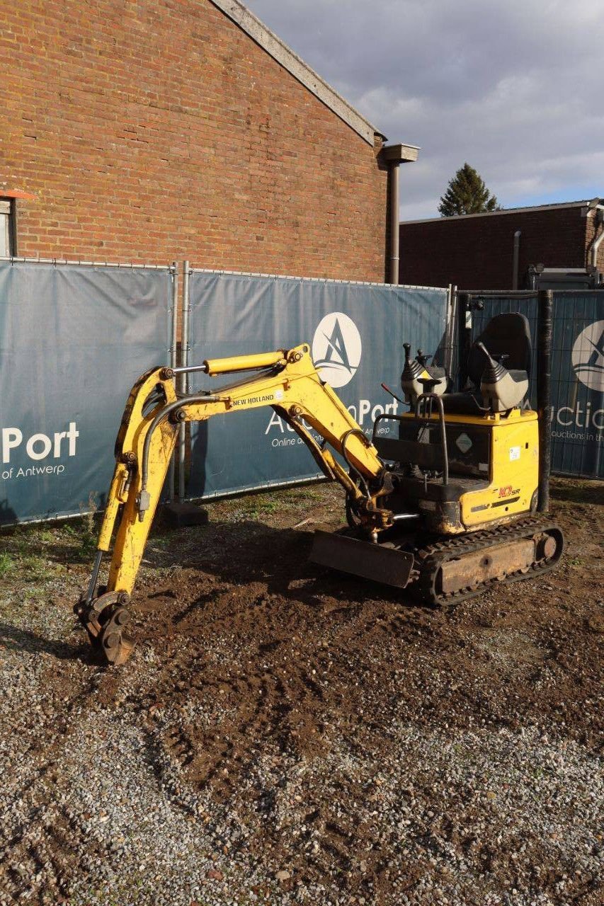 Minibagger des Typs New Holland E10SR, Gebrauchtmaschine in Antwerpen (Bild 10)