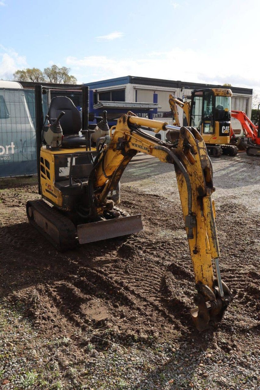 Minibagger типа New Holland E10SR, Gebrauchtmaschine в Antwerpen (Фотография 8)