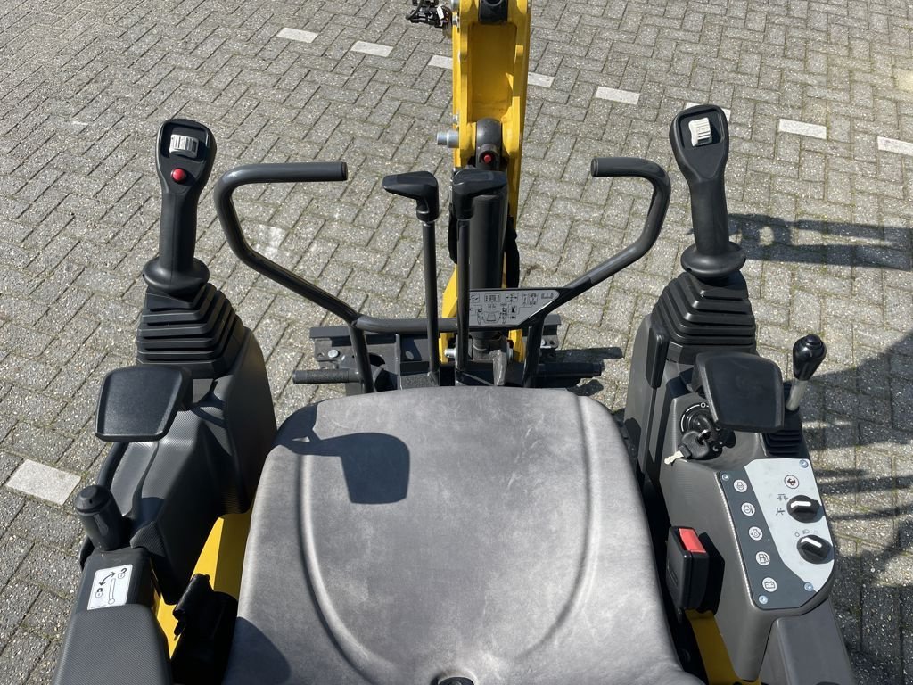 Minibagger a típus New Holland E12D Minigraver, Neumaschine ekkor: BOEKEL (Kép 5)