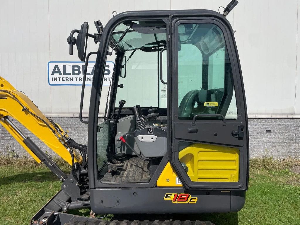 Minibagger Türe ait New Holland E18C graafmachine Yanmar met 670 uur nieuwstaat! met Sloopsortee, Gebrauchtmaschine içinde Kwintsheul (resim 3)