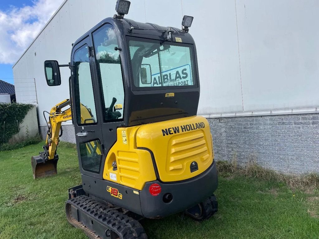 Minibagger Türe ait New Holland E18C graafmachine Yanmar met 670 uur nieuwstaat! met Sloopsortee, Gebrauchtmaschine içinde Kwintsheul (resim 8)