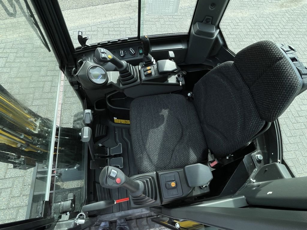 Minibagger des Typs New Holland E20D Minigraver 3 Delige Giek stage V, Neumaschine in BOEKEL (Bild 2)