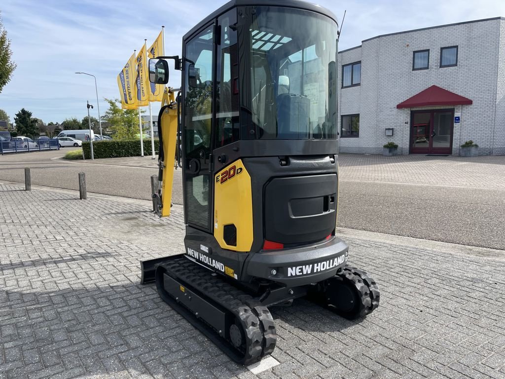 Minibagger des Typs New Holland E20D Minigraver 3 Delige Giek stage V, Neumaschine in BOEKEL (Bild 3)