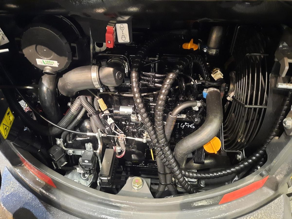 Minibagger a típus New Holland E20D, Neumaschine ekkor: Burgkirchen (Kép 16)